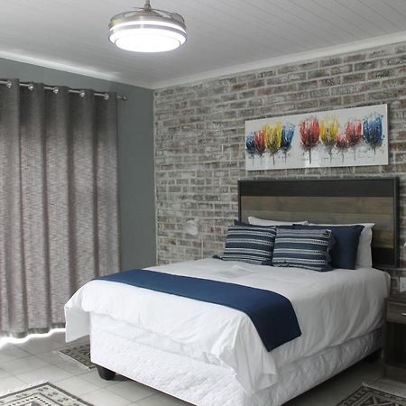 Berry Lane Guesthouse Кроунстад Екстериор снимка