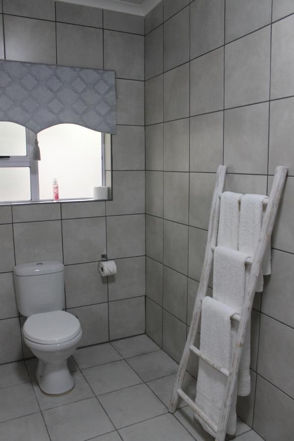 Berry Lane Guesthouse Кроунстад Екстериор снимка
