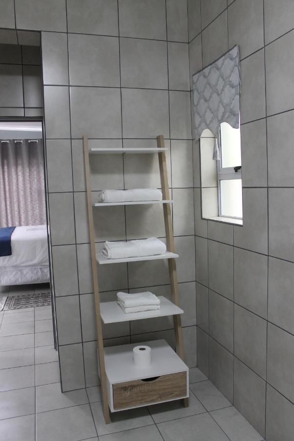 Berry Lane Guesthouse Кроунстад Екстериор снимка