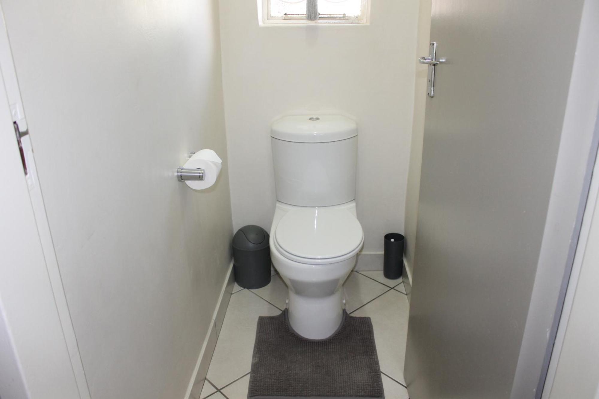 Berry Lane Guesthouse Кроунстад Екстериор снимка