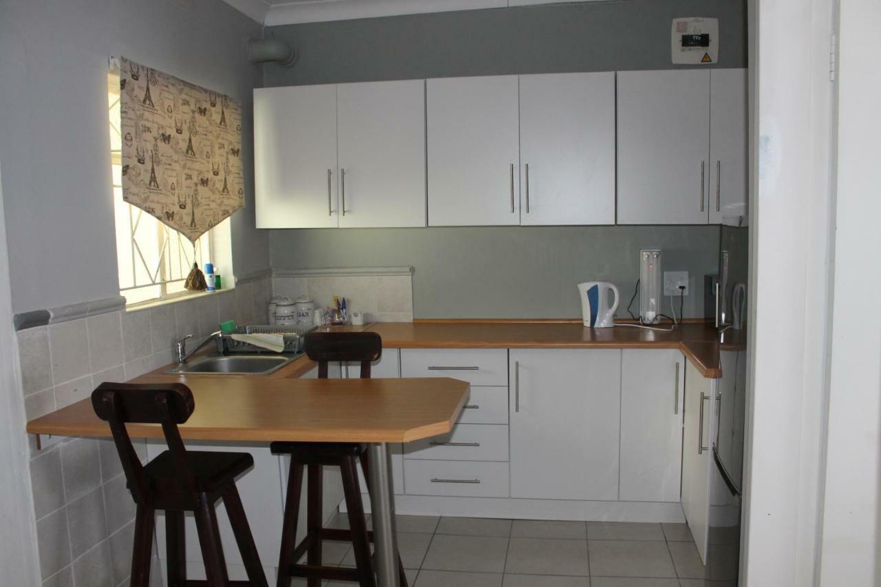 Berry Lane Guesthouse Кроунстад Екстериор снимка